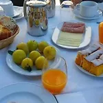Bed & Breakfast Quinta Da Ermida - Turismo De Habitacao 4*